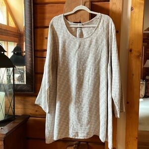 Linen top size XL